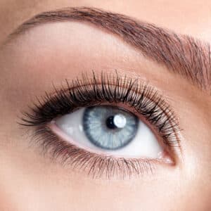 Andre Ahmed Blefaroplastia 300x300 1